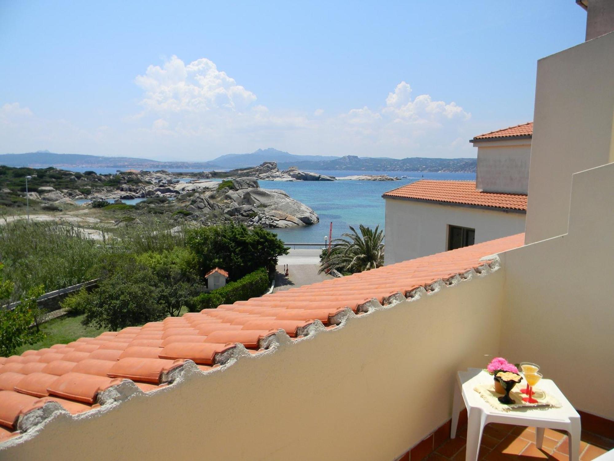 Hotel Nido D'Aquila La Maddalena  Bagian luar foto