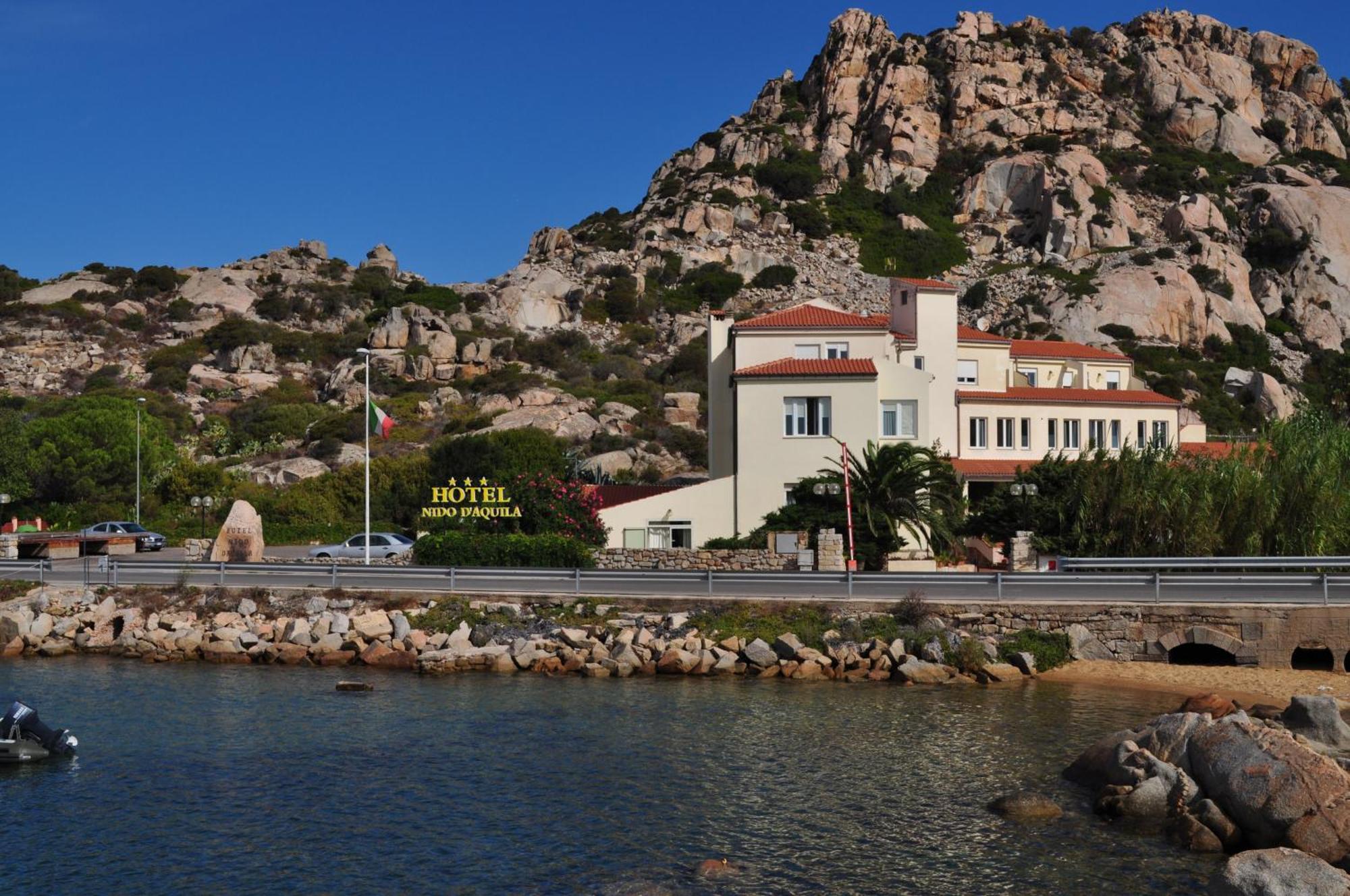 Hotel Nido D'Aquila La Maddalena  Bagian luar foto