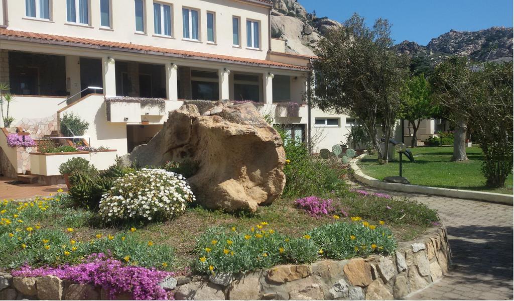 Hotel Nido D'Aquila La Maddalena  Bagian luar foto