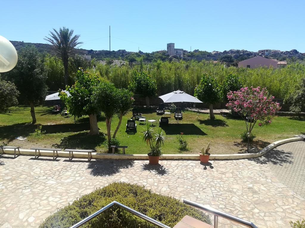 Hotel Nido D'Aquila La Maddalena  Bagian luar foto